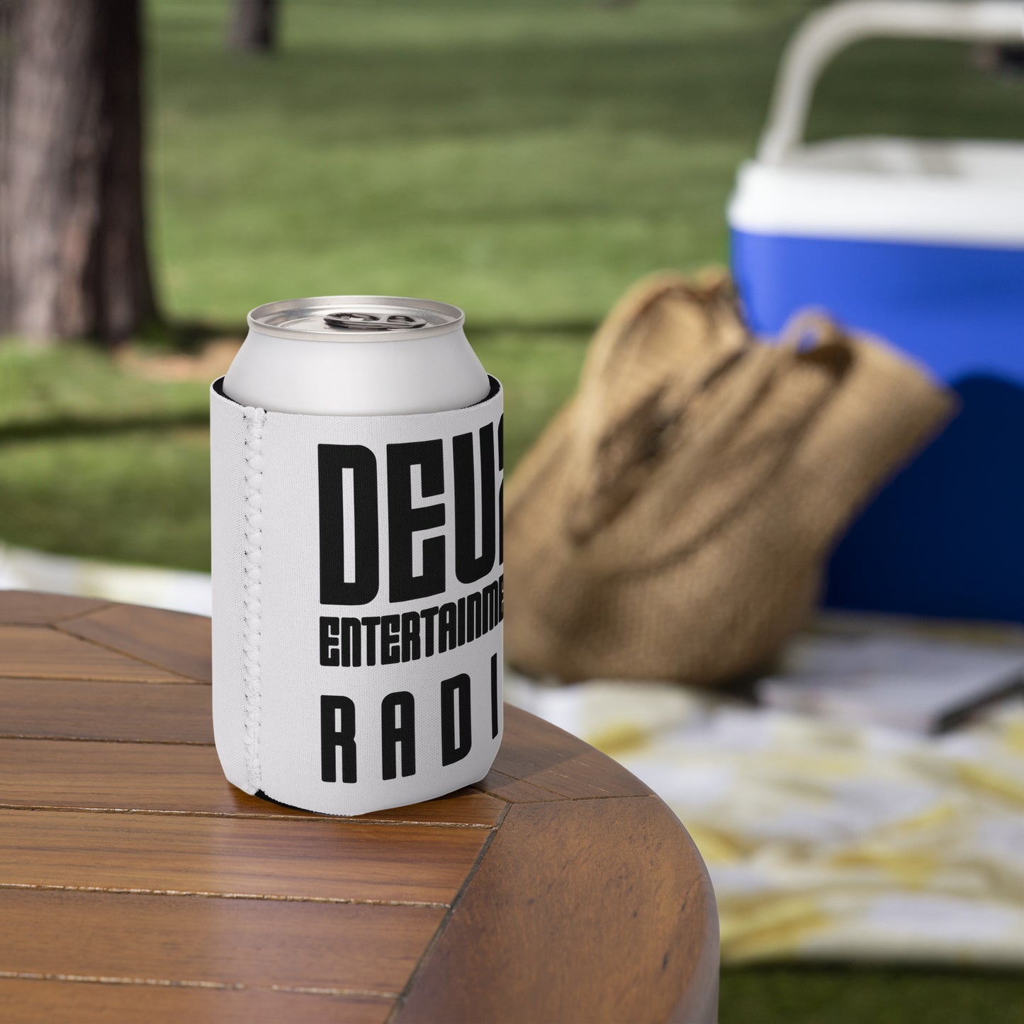 Deus Entertainment Radio Can cooler